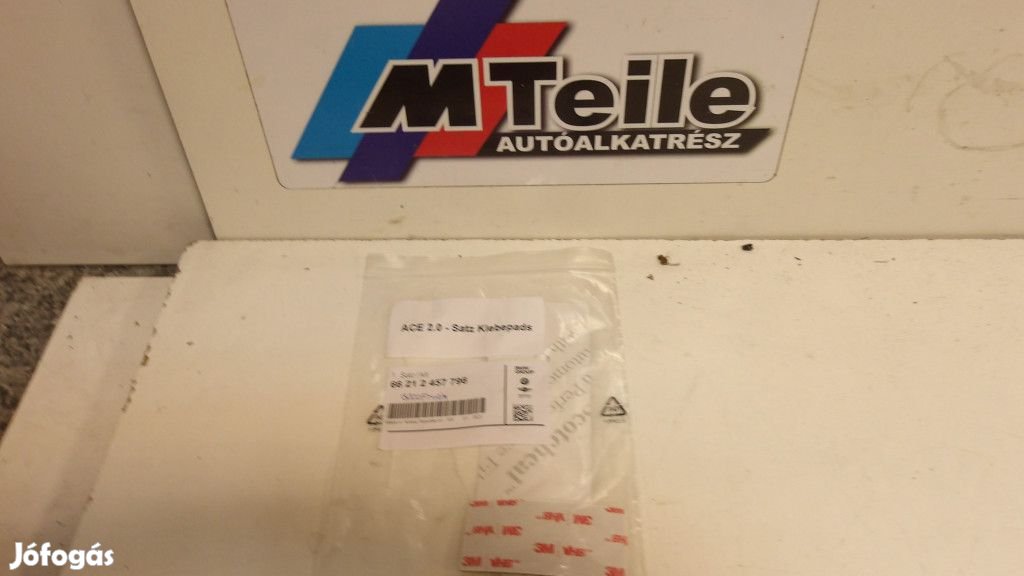 [GYÁRI ÚJ] BMW KAMERA RÖGZÍTŐ RAGASZTÓ/MATRICA 2457796